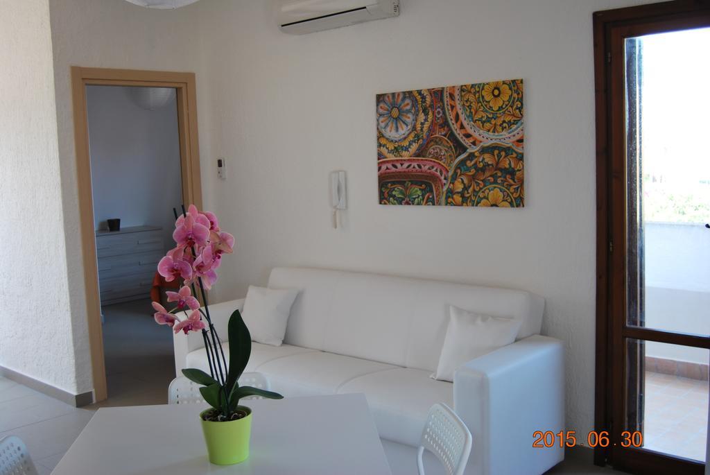 Baia Degli Dei Apartment Giardini Naxos Room photo