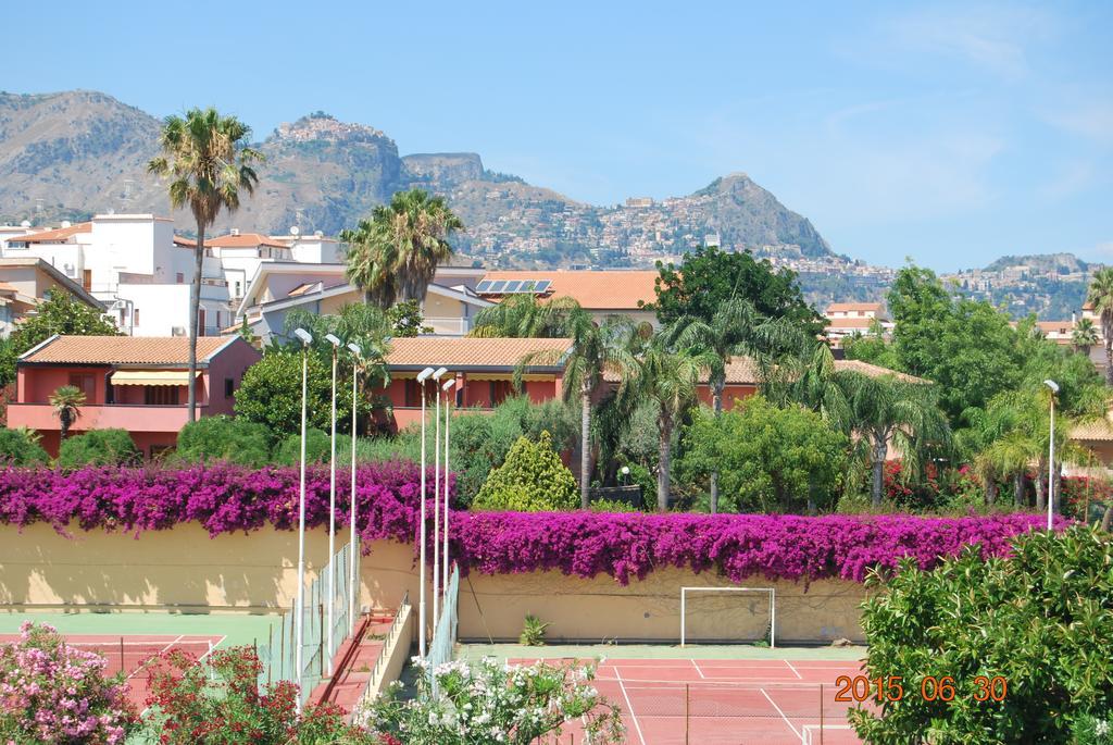 Baia Degli Dei Apartment Giardini Naxos Room photo
