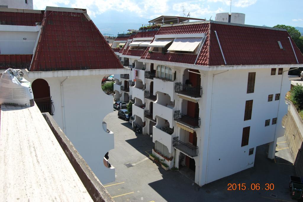 Baia Degli Dei Apartment Giardini Naxos Room photo